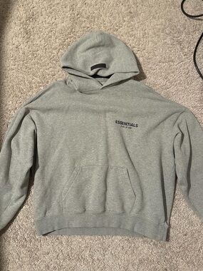 ESSENTIALS Fear Of God Men’s Gray Pullover Hoodie
